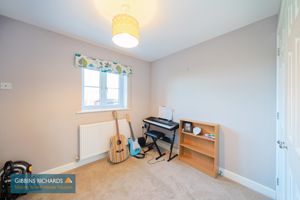 Bedroom- click for photo gallery